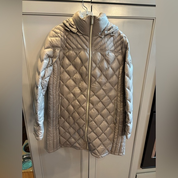 Michael Kors Quilted down Hooded long Jacket - Gray XL - Picture 1 of 6